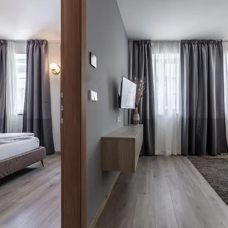 Cooper L Tivoli Μπολζάνο