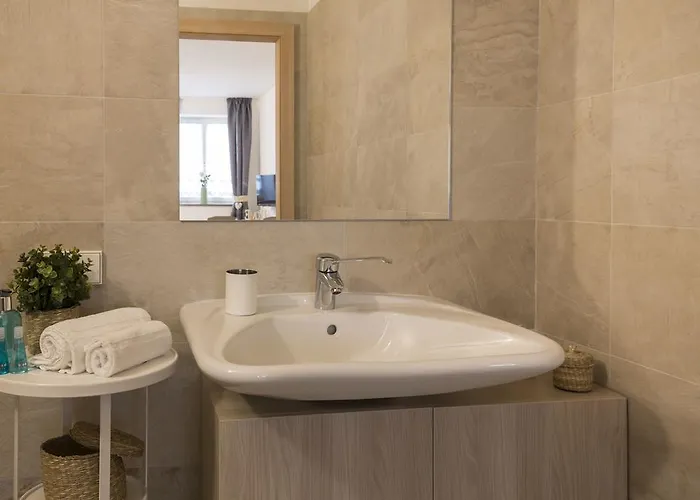 Cooper L Tivoli Apartamento *