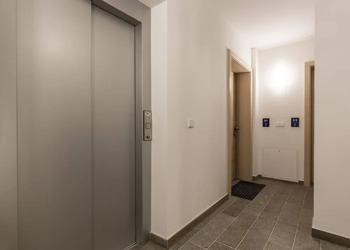 Cooper L Tivoli Appartement Bozen